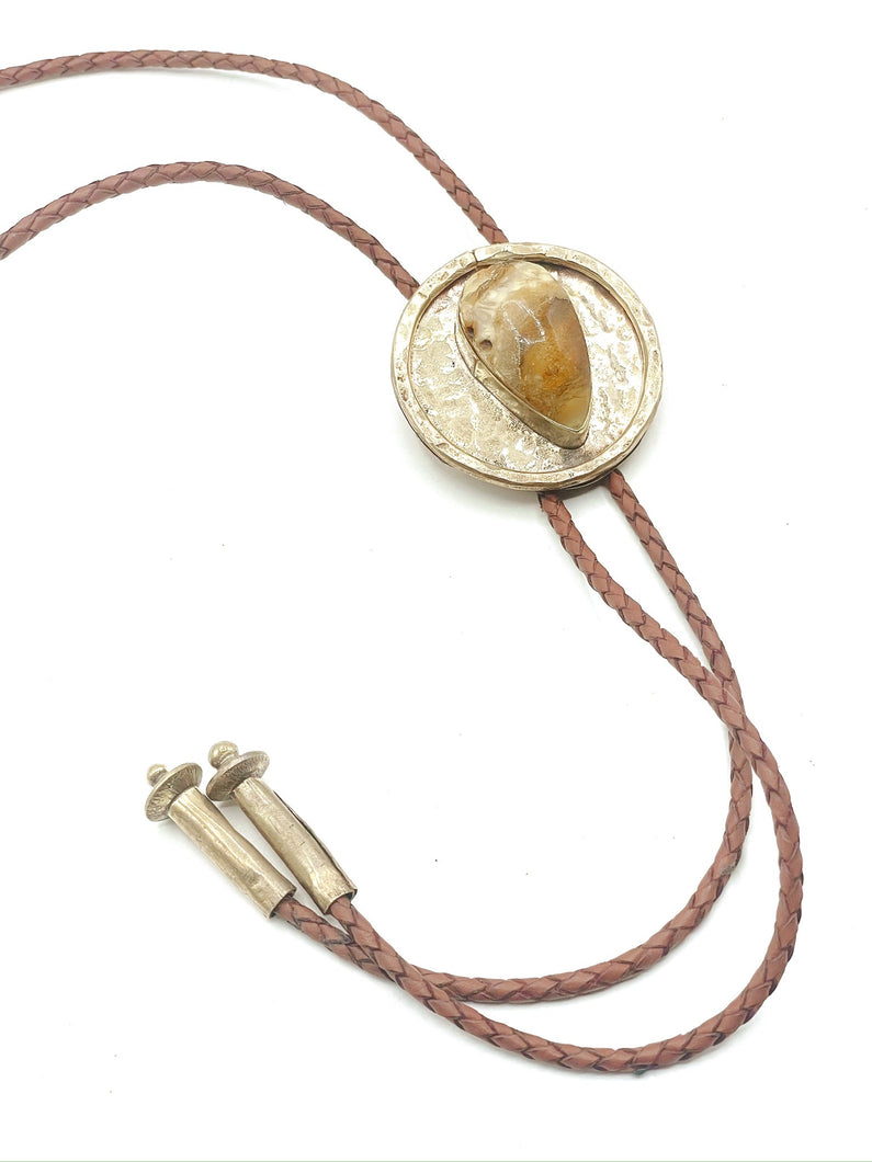 Amber Bolo