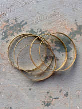 Load image into Gallery viewer, Round and Round