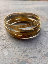 Load image into Gallery viewer, Round and Round